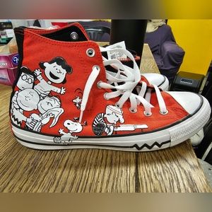 Peanuts converse